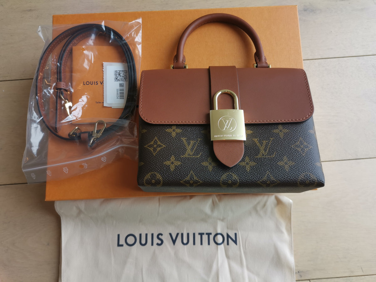 Louis Vuitton® Locky BB Caramel. Size