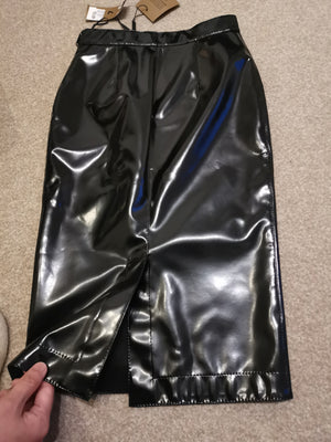 ON SALE! Burberry black leather skirt size 4
